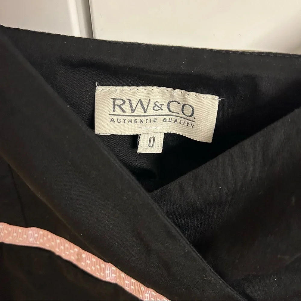 RW & CO mini Black Dress with Pink Straps and Band Size 0 - Picture 4 of 5
